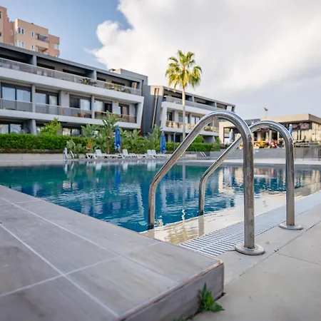 Glory Life Apartment Altinkum (Antalya)
